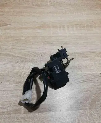 Mazda 626 Rear lock motor 528007041