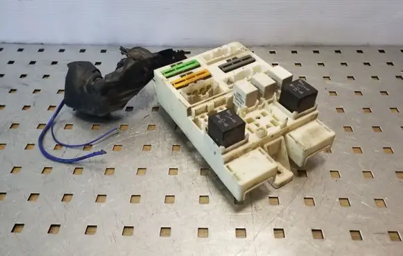 Hyundai Terracan Fuse module 91720H1000