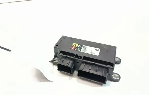 Opel Insignia A Central body control module 13584587