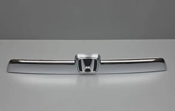 Honda CR-V Trunk door license plate light bar 74890SWWE010M1 74890SWWE110M1