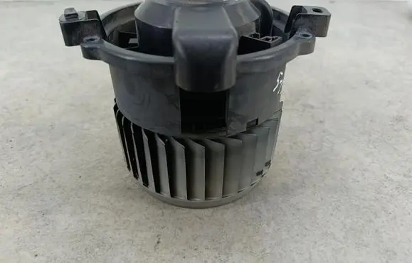 Mitsubishi Colt Heater fan/blower MF0160700701