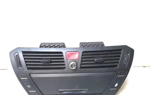 Citroen C4 I Picasso Dash center air vent grill 303845
