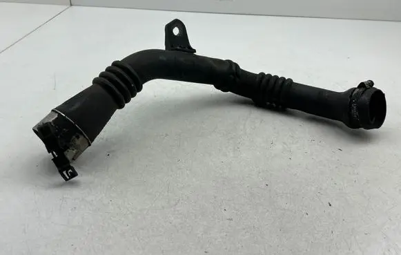 Intercooler hose/pipe