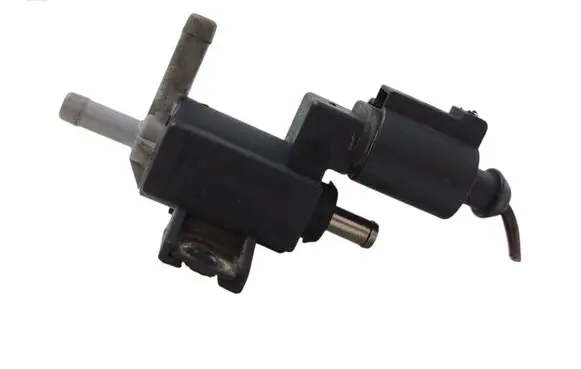 Skoda Octavia Mk2 (1Z) Turbo solenoid valve 06F906283F
