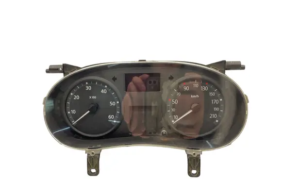 Speedometer (instrument cluster)
