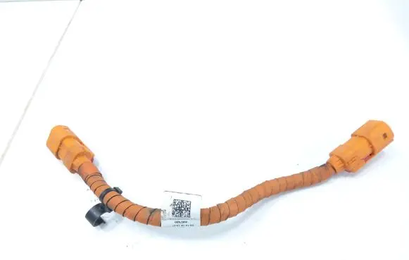 Volkswagen Golf VII Electric car charging cable 5Q0971483 28022014 DDZ00574306