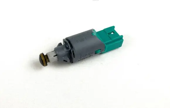 Renault Megane II Clutch pedal sensor 8200168240b