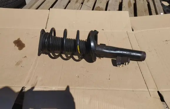 Ford Focus C-MAX Front shock absorber with coil spring 3M5118K001CB