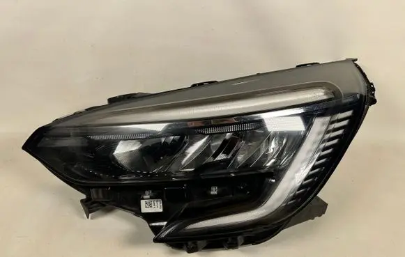 Renault Clio V LED Daytime headlight 