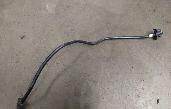 Ford Galaxy Engine coolant pipe/hose 6g918c012cb