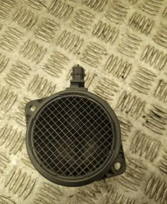 Volvo XC70 Mass air flow meter 30677999 2006022 0281002730