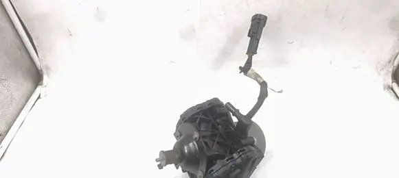 Opel Corsa F Vacuum pump 9835028580