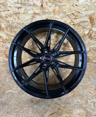 R20 alloy rim