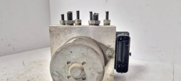 Ford Mondeo MK IV ABS Pump 9g912c405ab