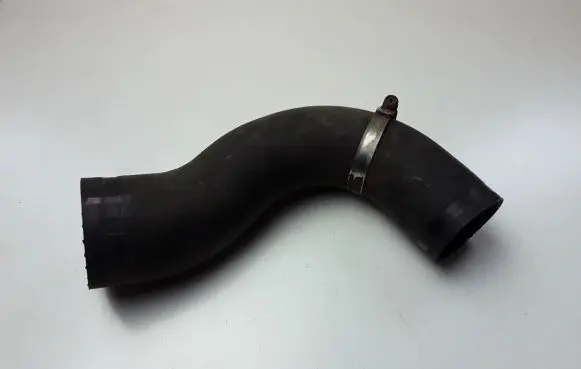 Toyota RAV 4 (XA40) Intercooler hose/pipe 1734326110
