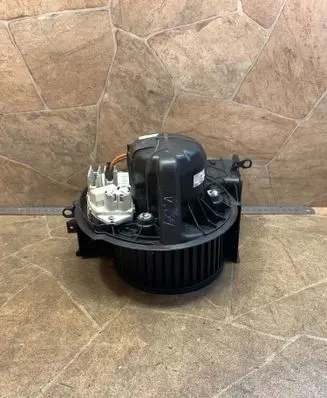 BMW X5 E70 Heater fan/blower 990877