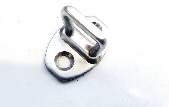 Volkswagen Jetta V Rear door lock loop/hook striker 3C0837033