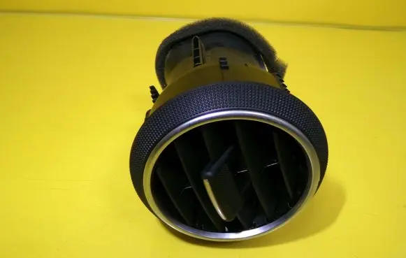 Dashboard side air vent grill/cover trim
