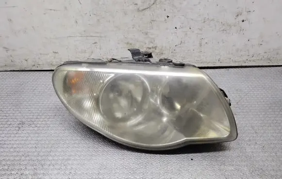 Chrysler Voyager Headlight/headlamp 04857830ABH