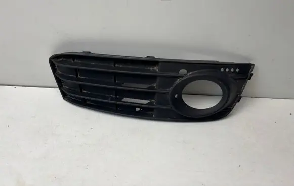 Audi A4 S4 B8 8K Front bumper lower grill 8K0807682A
