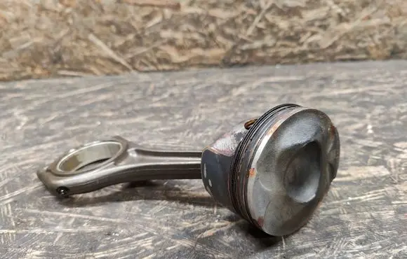 Land Rover Discovery 5 Piston with connecting rod EX53BAV16 FC1580