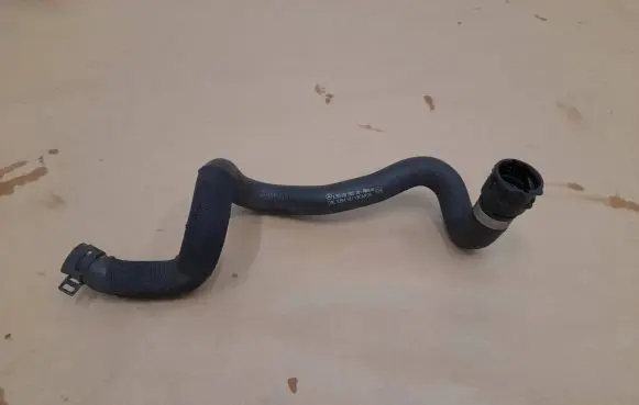 Mercedes-Benz C W205 Intercooler hose/pipe A2058301902