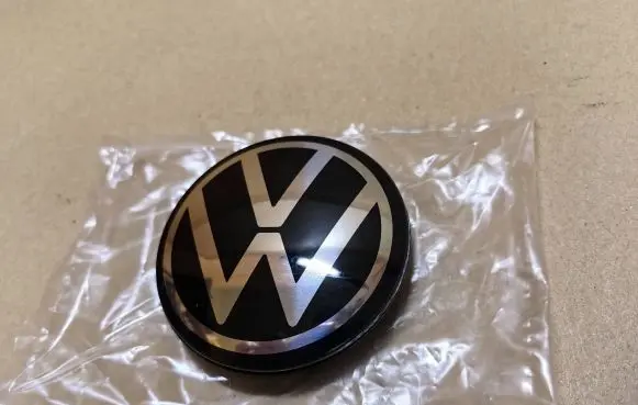 Volkswagen Golf VIII Original wheel cap 5H0601171