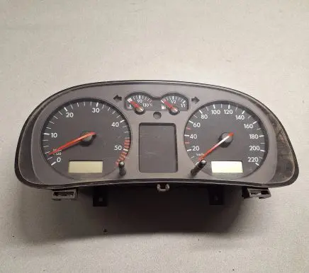Volkswagen Golf IV Speedometer (instrument cluster) 1J0919860B 110008773003
