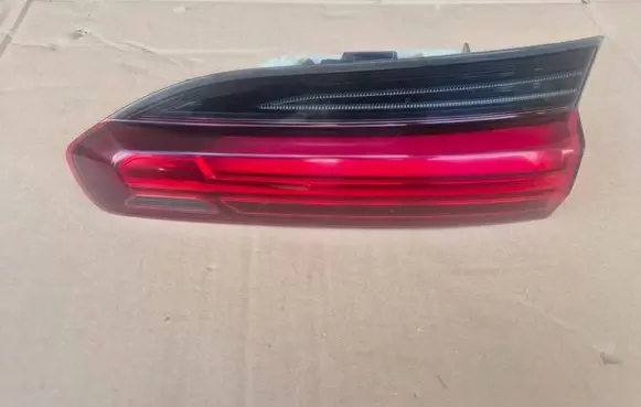BMW X4 G02 Tailgate rear/tail lights H8743379812