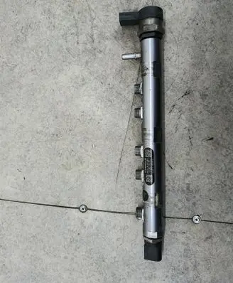 BMW 1 E81 E87 Fuel main line pipe 7809127