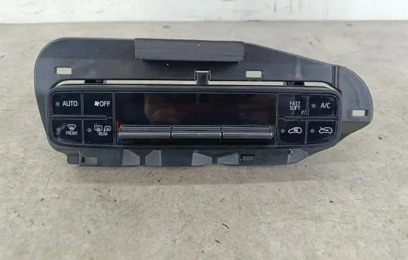 Toyota Auris E210 Climate control/heater control trim 5590002060