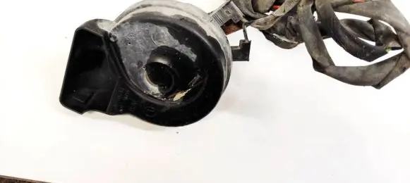 Mercedes-Benz E W212 Horn signal E30055307 E355307