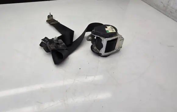Volkswagen Crafter Front seatbelt 040476 9068500485 9068600485