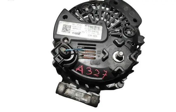 Volkswagen Golf VII Generator/alternator 06J903023B