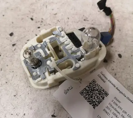 BMW 3 E90 E91 Tail light bulb cover holder 218422