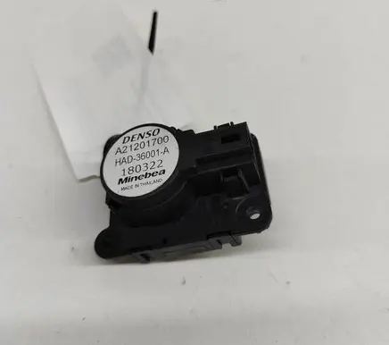 Citroen DS7 Crossback Air flap motor/actuator A21201700 HAD36001A