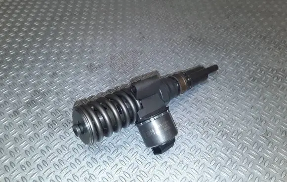 Mitsubishi Lancer VIII Fuel injector 0414720404