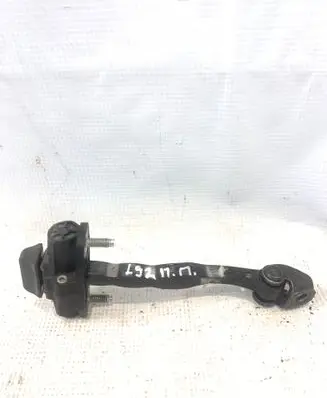 Ford Focus Front door check strap stopper