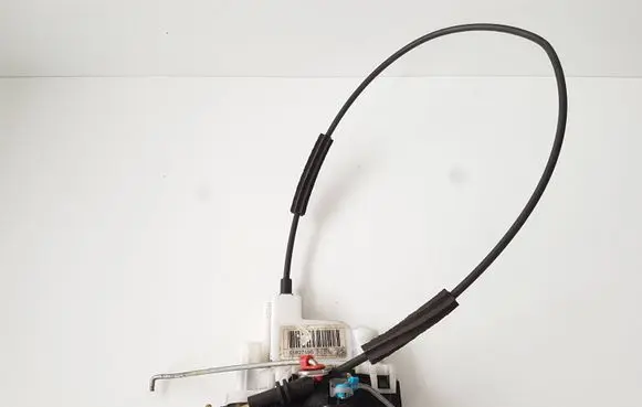 Fiat 500 Front door lock 51827595