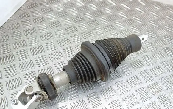 Mercedes-Benz C W204 Steering column universal joint 204462332