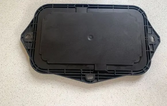 Volkswagen Touran I Battery box tray cover/lid 5P0941369