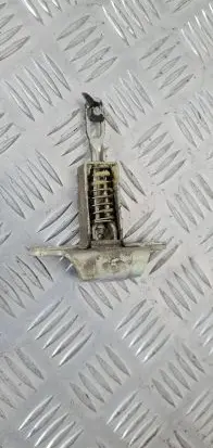 Isuzu D-Max Tailgate lock latch 