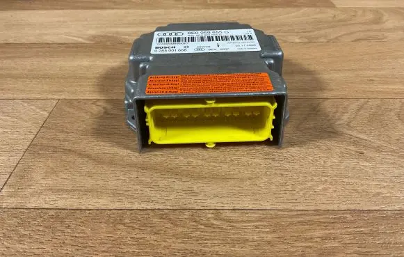 Audi A4 S4 B7 8E 8H Airbag control unit/module 8E0959655G 0285001668