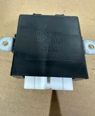 Toyota Land Cruiser (J150) Door control unit/module 8591460070