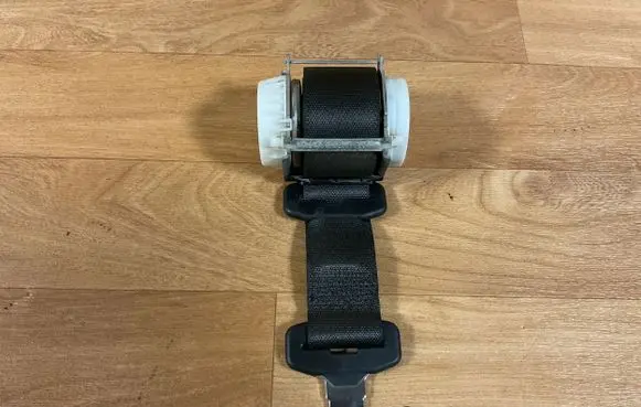 Opel Meriva B Middle seatbelt (rear) 13381371