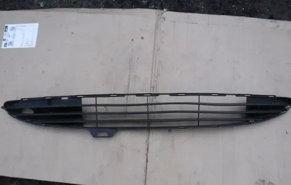 Peugeot 206 Front bumper lower grill 94026