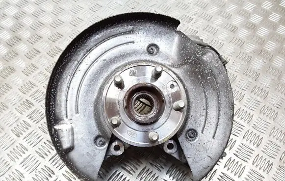 Jaguar F-Pace Rear wheel hub kk8m-1109-ap
