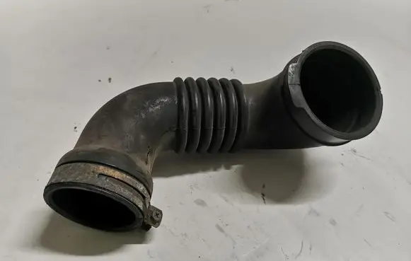 Mazda 6 Intercooler hose/pipe RF5C13221