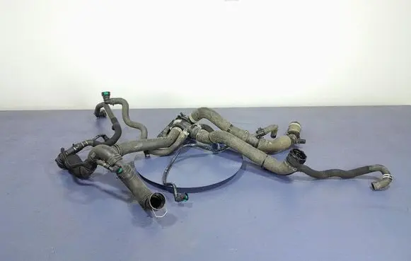 Land Rover Range Rover Sport L320 Water pump FPLA-8575-CC