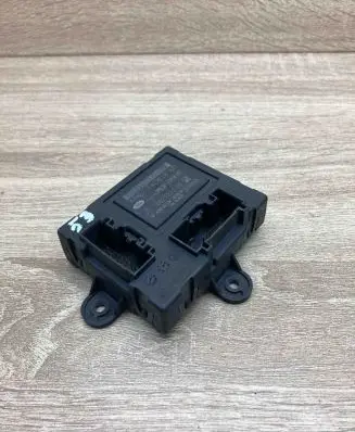 Jaguar XF X250 Door control unit/module AH2214D618AD 10021273
